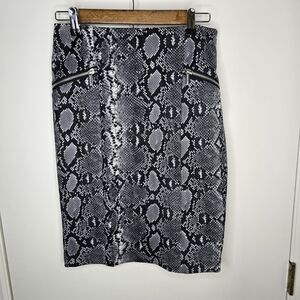 Michael Kors Black and Gray Snake Print Pencil Skirt Size 4